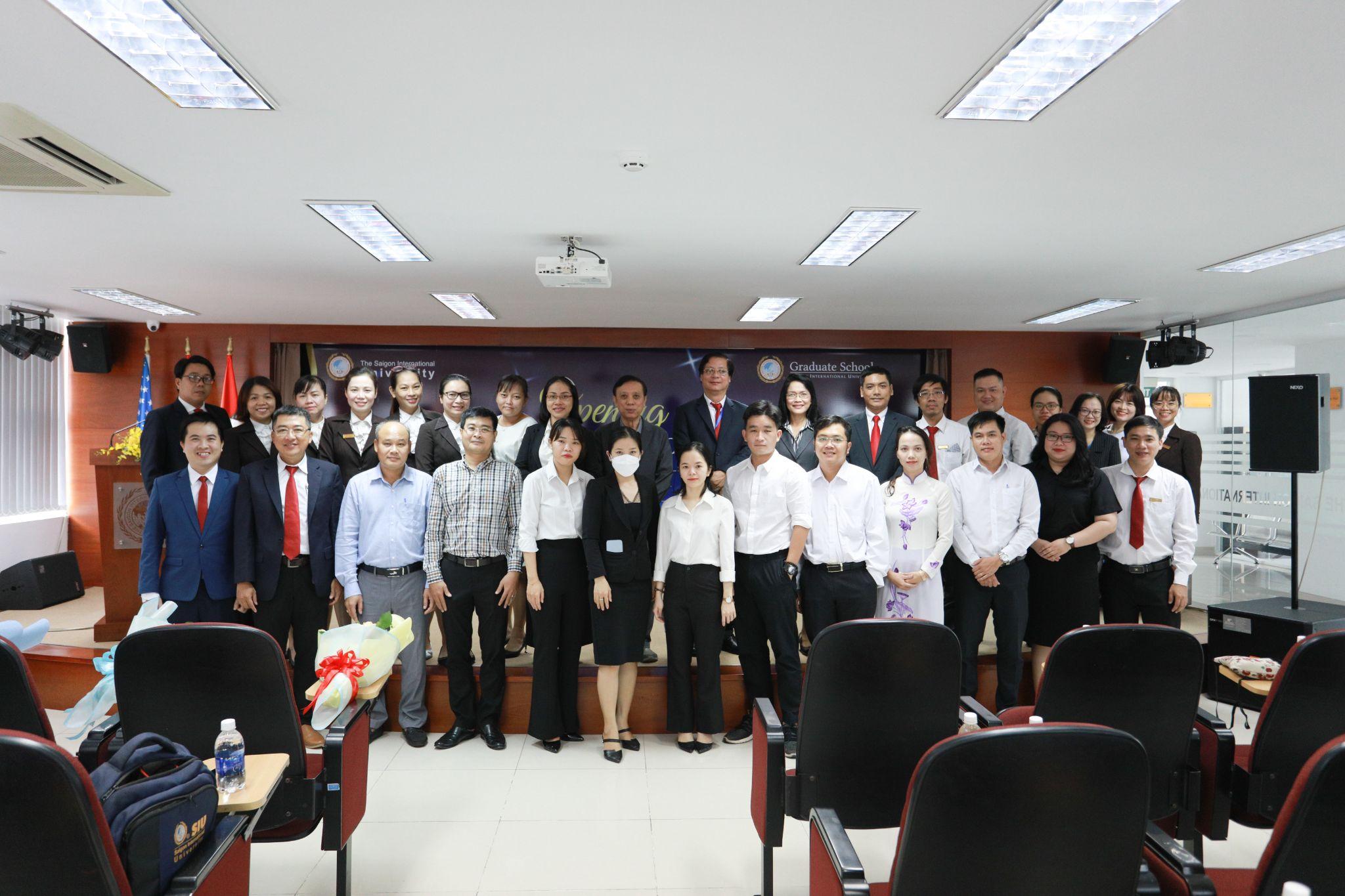 SIU tổ chức Lễ khai giảng Chương trình đào tạo trình độ Thạc sĩ đợt 1 năm 2022