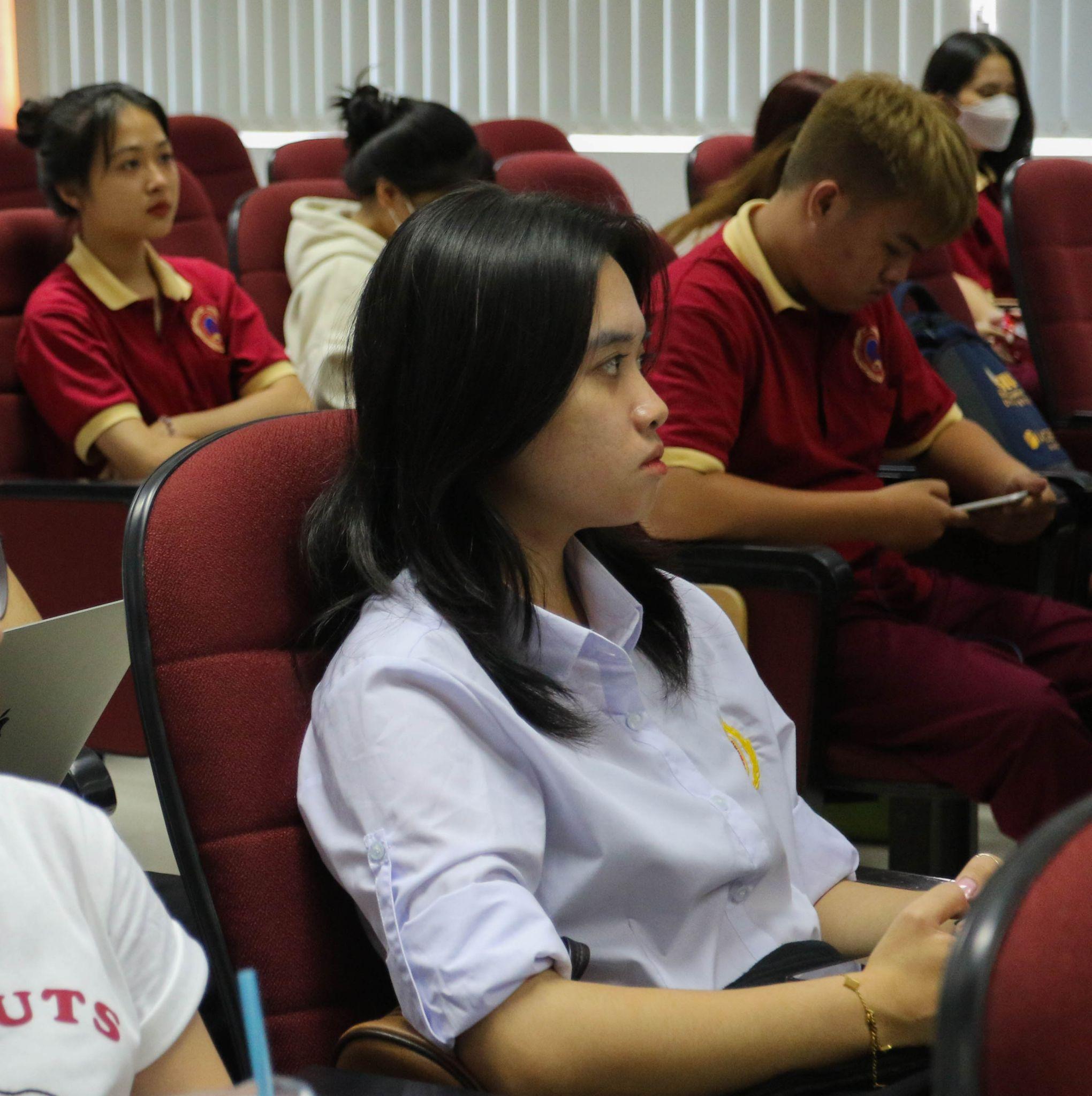 Ngày Pháp luật nghe “bật mí” về quyền riêng tư