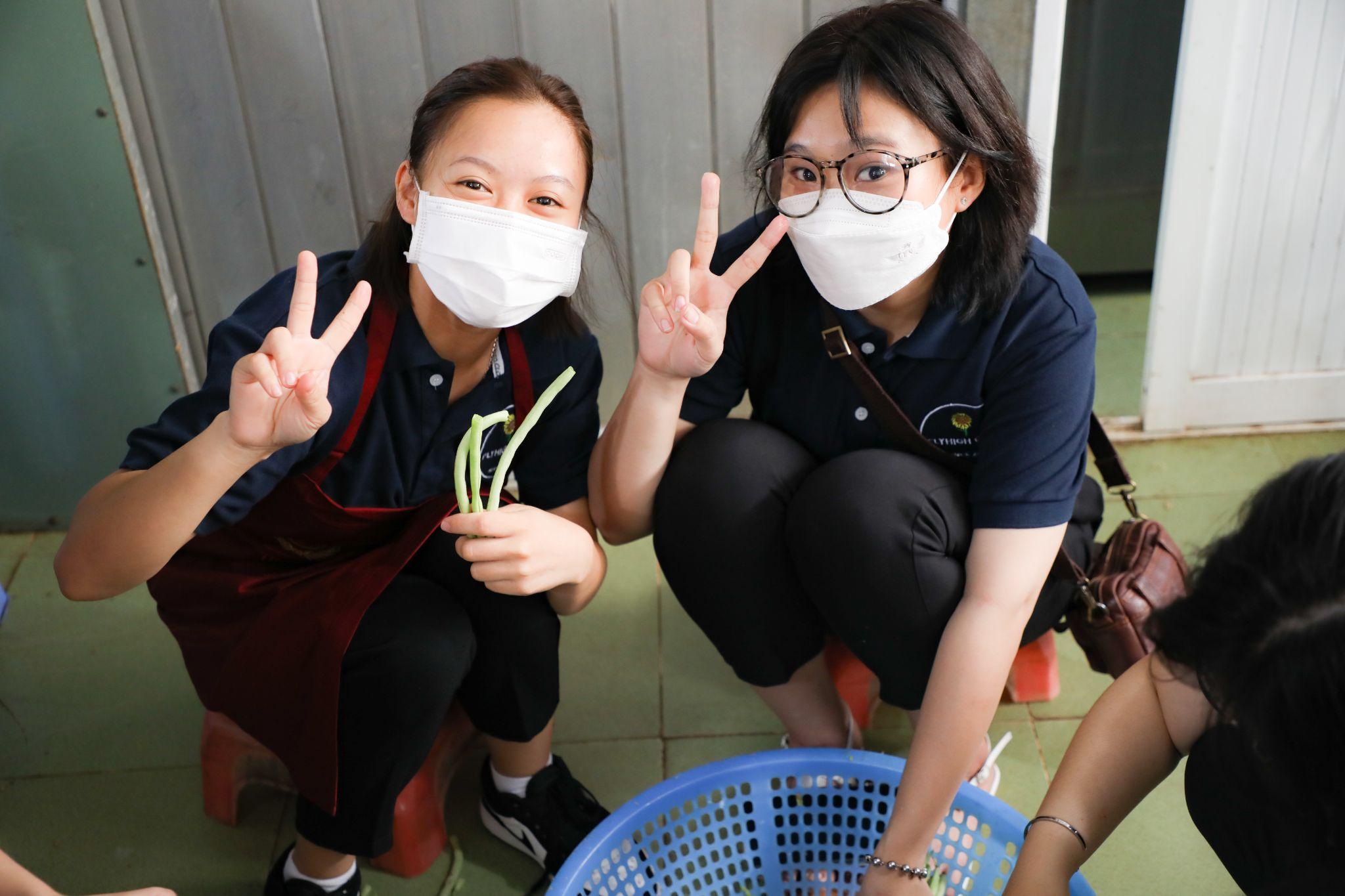 Ấm lòng chuyến xe trung thu yêu thương