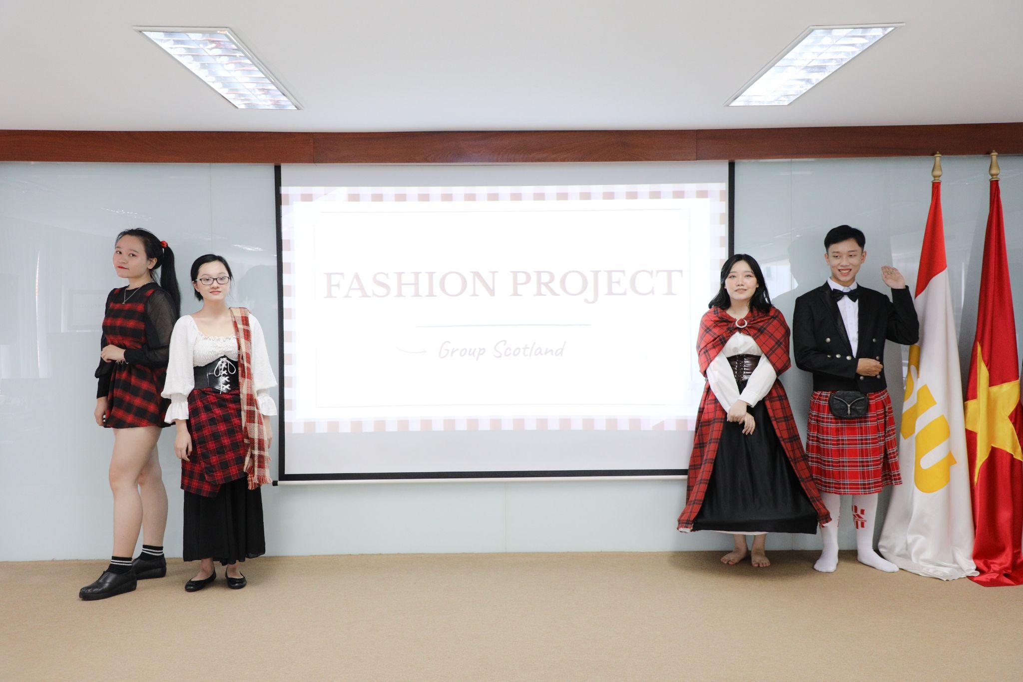 Biến giảng đường thành “sàn runway”