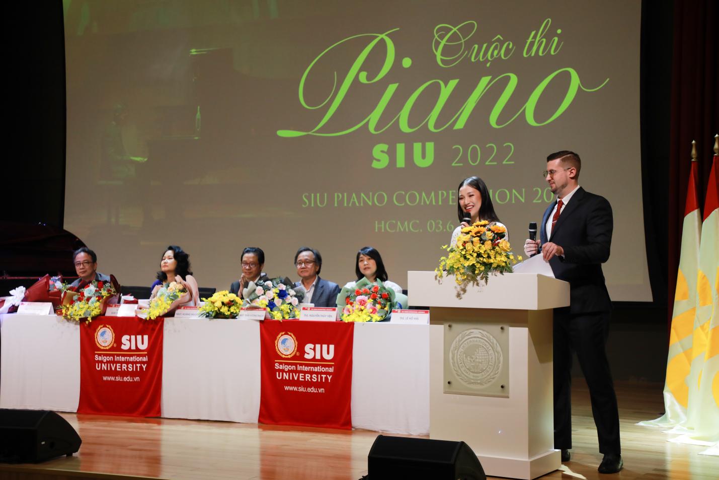 “Lộ diện” các thí sinh vòng Bán kết Cuộc thi SIU Piano Competition