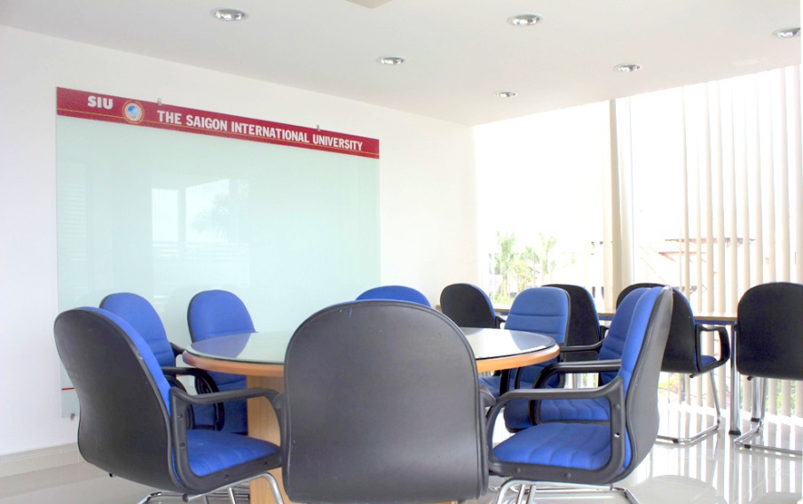 ĐH QUỐC TẾ SÀI GÒN HIỆN ĐẠI, NĂNG ĐỘNG