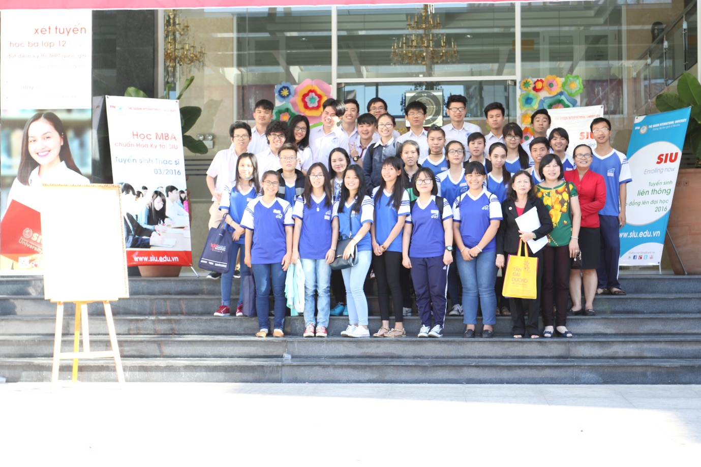 Hàng nghìn học sinh, phụ huynh trải nghiệm Ngày hội thông tin của Đại học Quốc tế Sài Gòn