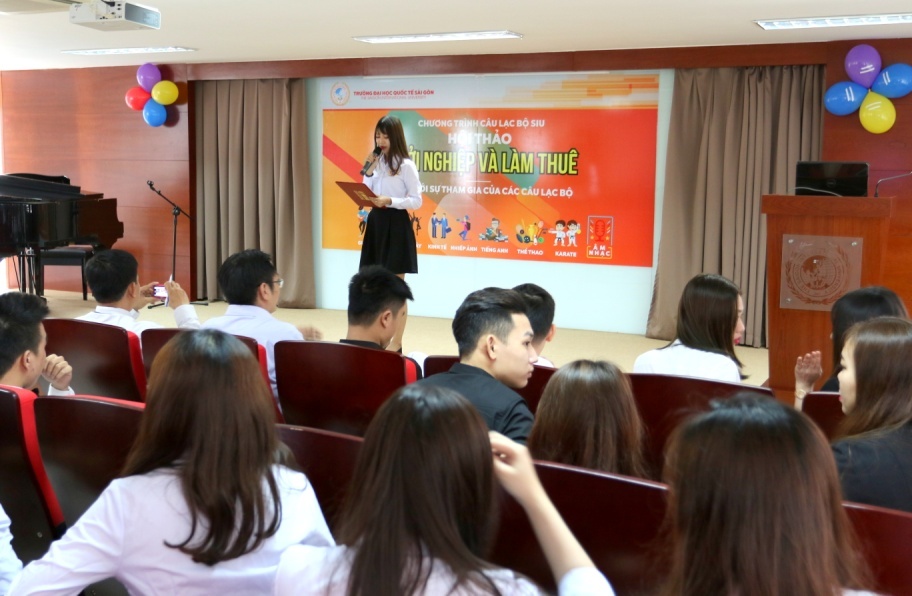 Sinh viên SIU tham quan thực tế doanh nghiệp
